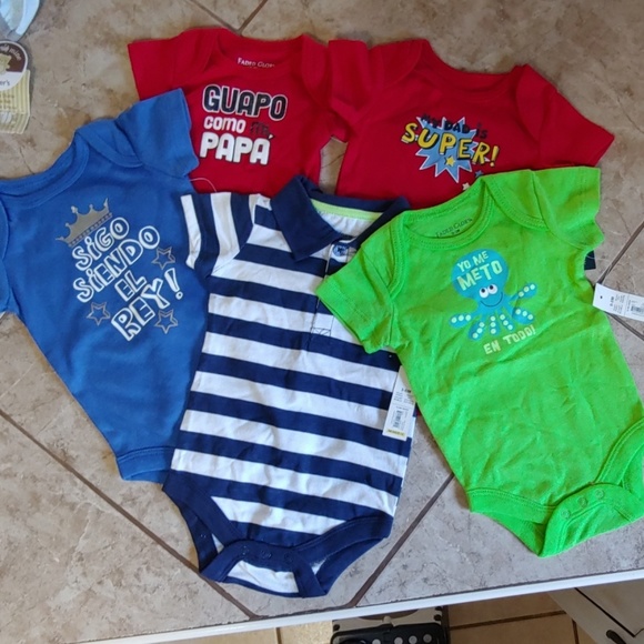 Faded Glory Other - 5 infant onesies